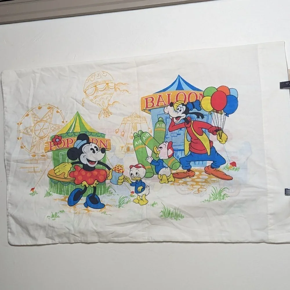 Vintage‎ 80’s Disney Donald Duck Goofy Mickey Minnie Pillow Case Carnival